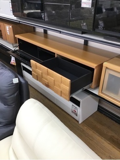 LK-65【ご来店頂ける方限定】TV/AVボード　ナチュラル　黒ガラス