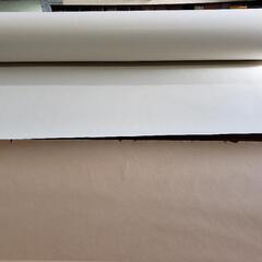 紙のリサイクル、古紙、ラッピング紙、緩衝材等でご使用頂けます。 ベージュ巾985 65g、クラフト巾980 40gの画像