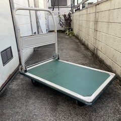 ハンドトラック
