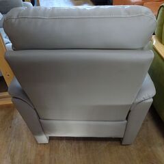 ニトリ(NITORI)　本革1人掛けソファー　ナルタKD　BE【愛品倶楽部柏店】 の画像