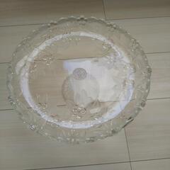 お値下げ台付き皿の画像