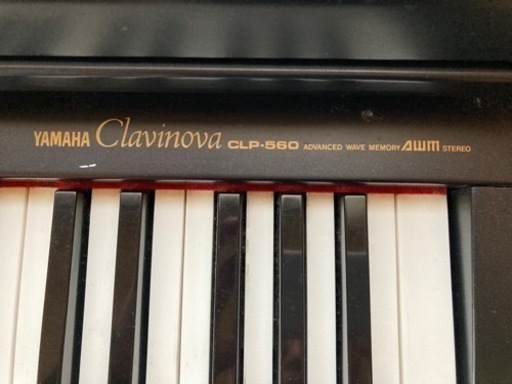 ピアノ　YAMAHA ヤマハ Clavinova クラビノーバ  CLP-560 CLPシリーズ 楽器 鍵盤楽器 88鍵盤 チェア付き