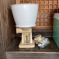 餅つき機、付属品一式の画像