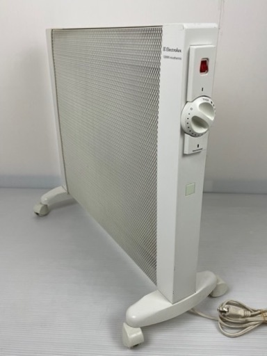 Electrolux エレクトロラックス EPH303 パネルヒーター 動作品