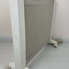 Electrolux エレクトロラックス　遠赤外線　ヒーター  EPH303 Electrolux エレクトロラックス 遠赤外線 ヒーター EPH303