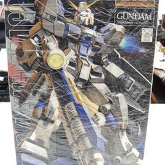 MG 1/100スケール ガンダム４号機 プラモデル RX-78...