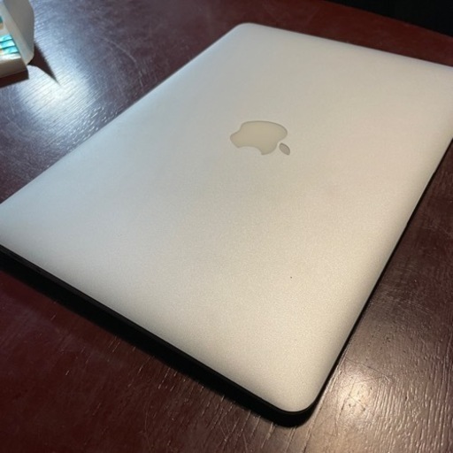 MacbookAir 2015 メモリ8GB