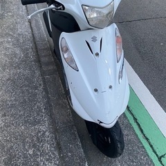 アドレスV125G 18000キロ　白‼︎