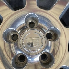 キャデラックホイール付スタッドレスタイヤの画像