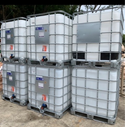 水タンク　1000Lタンク　1台