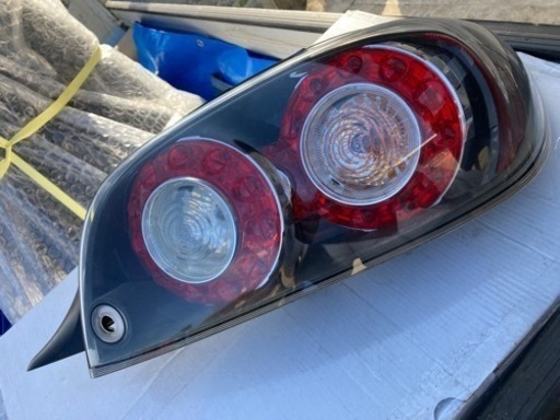 RX-8 後期 右側 テールランプ ジャンク