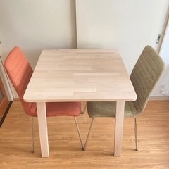  IKEA イケア ダイニングテーブル ダイニングチェアの画像