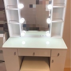 ニトリのドレッサー