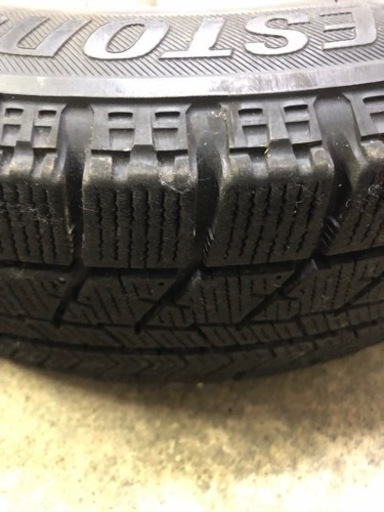 スタッドレス　ブリヂストン　R13