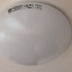 値下げ、省電力かつ長寿命LED照明器具SH8116LDRを譲ります。