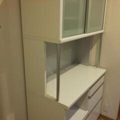 杉並区芦花公園 高級松田家具 キッチンボード、食器棚、幅105cm

の画像