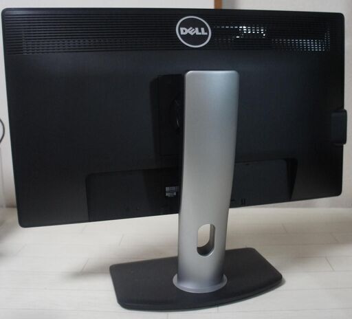 24型 液晶モニター LED DELL U2412Mb ピボット(回転)機能付き 宮前区 24型 LED 液晶モニター DELL U2412Hb ピボット(回転)機能付き 宮前区
