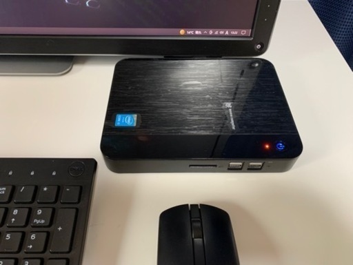 32インチ4Kモニター、小型パソコンセット　中古