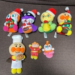 【お譲り先決定】アンパンマン　ぬいぐるみ