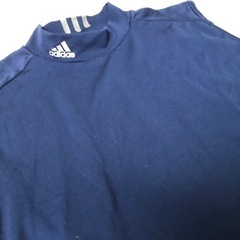 ✨美品✨adidas スポーツインナーの画像