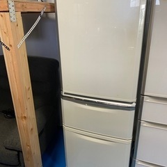 _^ 三菱冷蔵庫 335リットル ホワイト 2011年製 自動製氷機付き