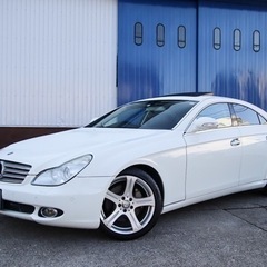 ベンツ　CLS350 社外ナビ　サンルーフ　18インチホイール　...