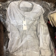 UNIQLO +Jのカラーシャツです