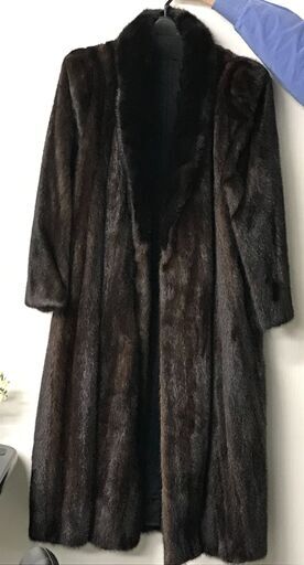 ミンクコート（黒）