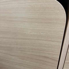 扉付き棚の画像