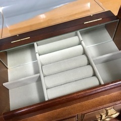 取引場所　南観音　A  2112-187  ジュエリーケース　木の宝石箱　工芸品　オルゴール付の画像