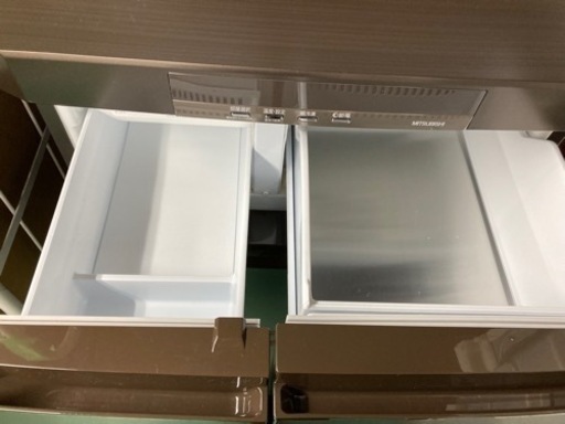 A1220 三菱冷蔵庫　