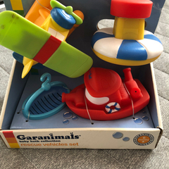 お風呂で遊ぶおもちゃ