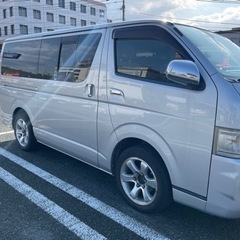 【お取引中】ハイエース　タイヤ　ホイール