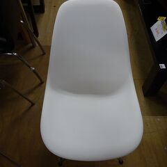 ハーマンミラー　イームズシェルチェア　ワイヤーベース【愛品倶楽部柏店】 の画像