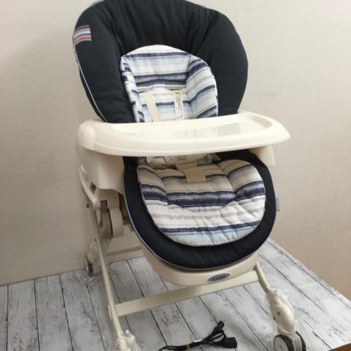 コンビ ネムリラ4キャスAUTOSWING  lotta 2019年