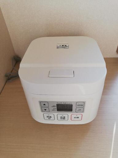 ニトリ、マイコン炊飯ジャー。SN-A5。0.54㍑(約3合)
