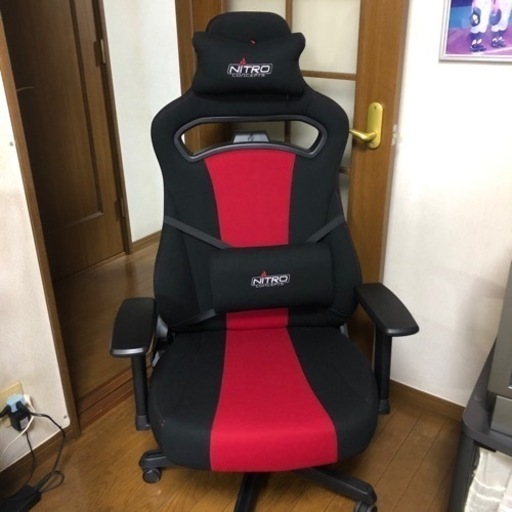 【美品】NITRO concepts ゲーミングチェア 赤 黒 ゲーム 椅子 デスク ナイトロ コンセプツ ブラック レッド
