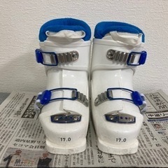 スキー靴　17センチ