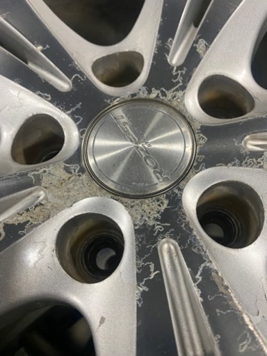 【訳有り特価】アルミ付きタイヤ　235/60R18 