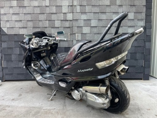 オールブラックカラー‼︎ 【YAMAHA マジェスティ】スピーカー４発‼︎LED付‼︎