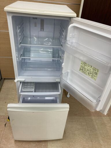 中古　動作確認済み　2ドア冷蔵庫　SHARPシャープ　SJ-D14B-W　137リットル　右開き　ホワイト　管理番号JTH-03