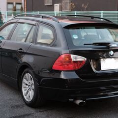 BMW320iツーリング黒♪サンルーフ♪ベージュ皮張り♪車検長い★2月中のみ掲載★の画像