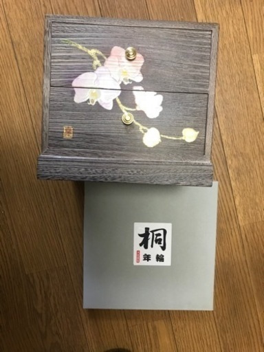 桐　胡蝶蘭　ニツ引タンス　(小)