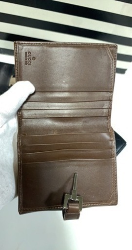 Gucci Agenda PM size,Gucci short wallet & Ferragamo Card Case