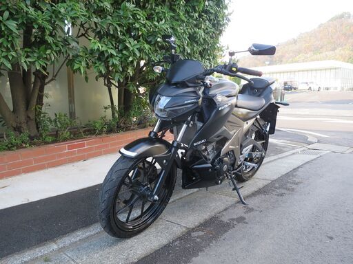 スズキ　GSX-S125　ABS付　中古実働美車　オイル交換後渡し　バッテリーフル充電済み　カスタムミラー　ナンバー登録書類付き