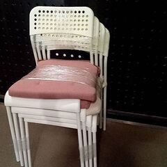 イケア　椅子　クッション付き