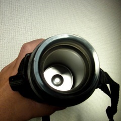未使用の水筒1ℓの画像
