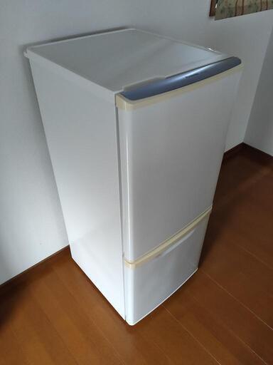 再出品 パナソニック小型冷蔵庫 NR-B142WB