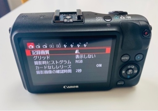 Canon  EOS  M ミラーレスカメラ　美品　（値引きしました）