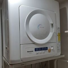 【Panasonic】電機衣類乾燥機4.0kg(2016年製)・ユニット台付き セット品